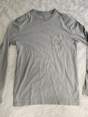 Small Vineyard Vines Long Sleeve Tee